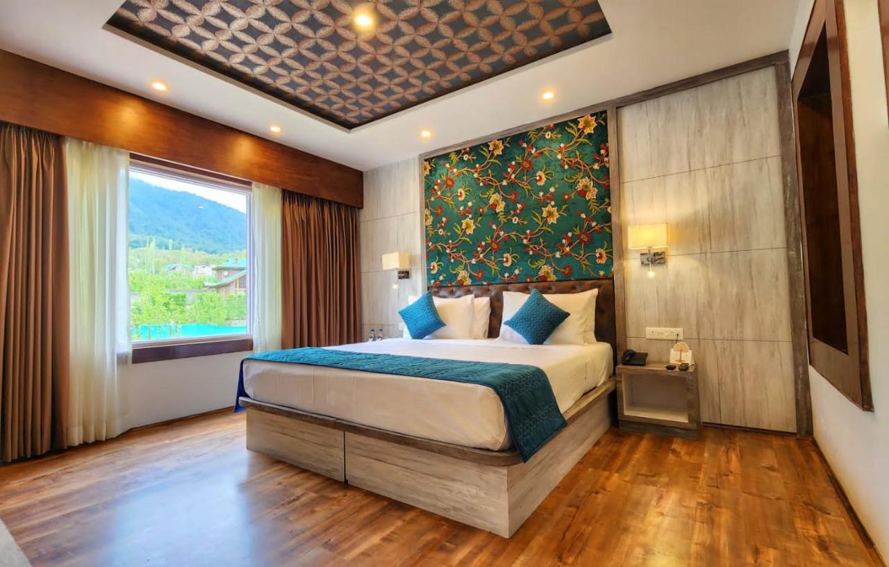 Hotel The Walnut Creek Pahalgām Extérieur photo