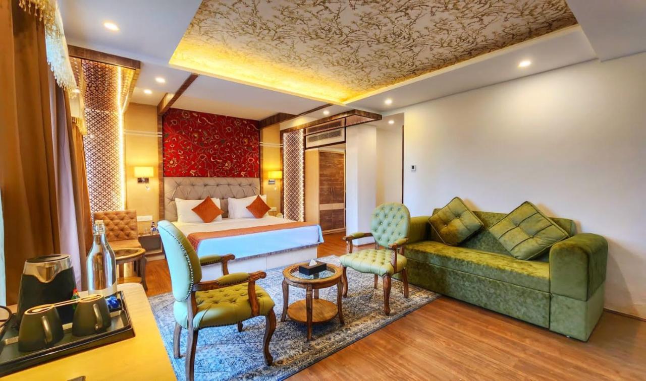 Hotel The Walnut Creek Pahalgām Extérieur photo