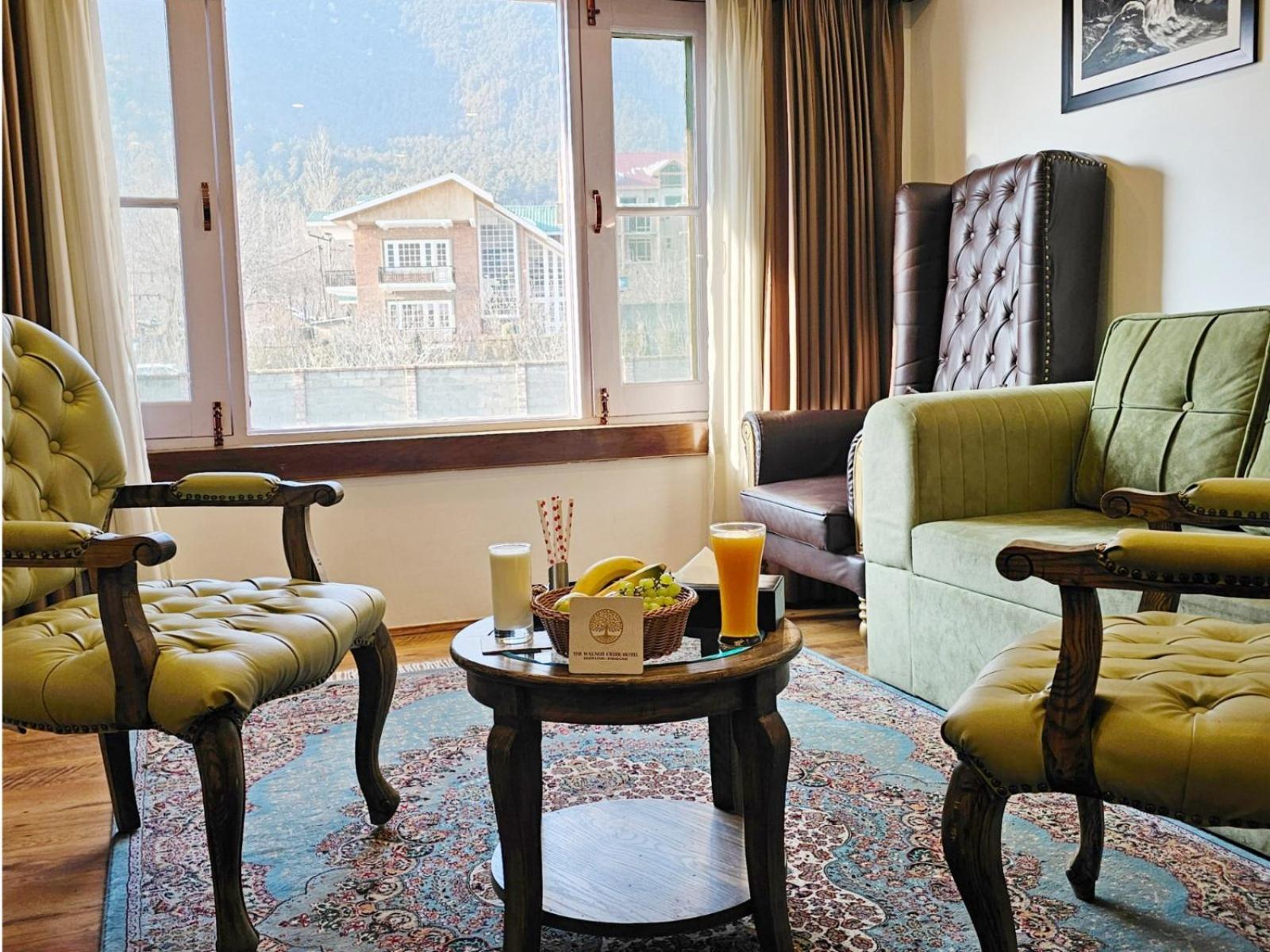 Hotel The Walnut Creek Pahalgām Extérieur photo